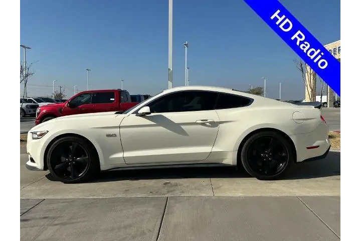 $30749 : Ford Mustang 2015 GT 50 Year image 10