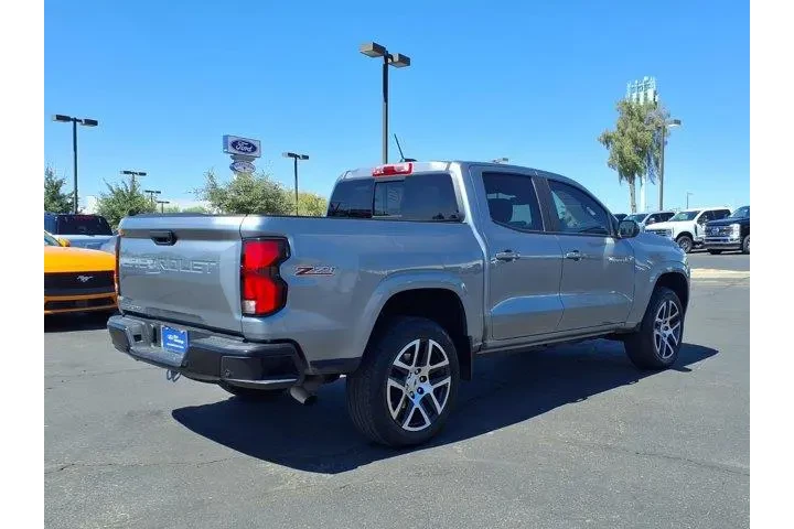 $36295 : Chevrolet Colorado 2023 4x4 image 6