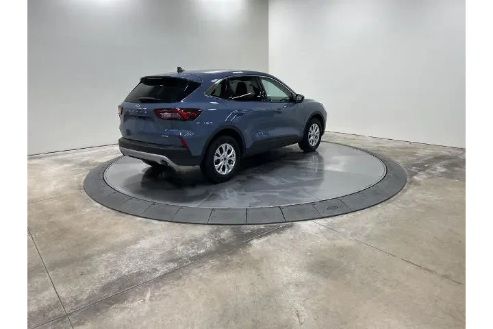 $24989 : Ford Escape 2023 AWD Active image 5