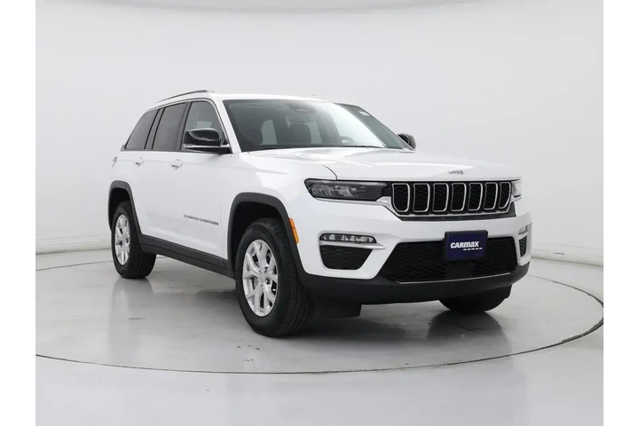 $30998 : Jeep Grand Cherokee 2023 4x2 image 1