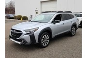 $26986 : Subaru Outback 2023 AWD Limi thumbnail