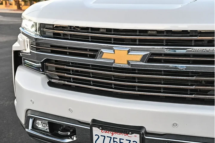 Chevrolet Silverado 1500 201 image 5