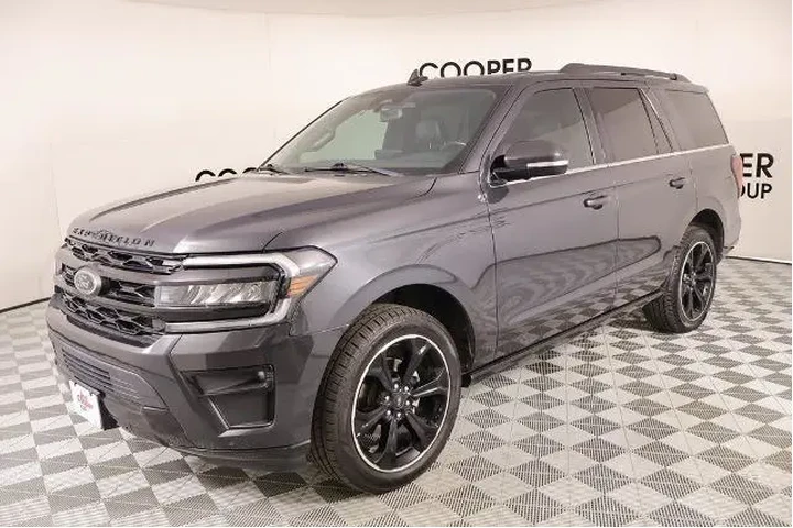 $39820 : Ford Expedition 2022 4x2 Lim image 10