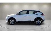 $19384 : Nissan Kicks Play 2025 S 4dr thumbnail