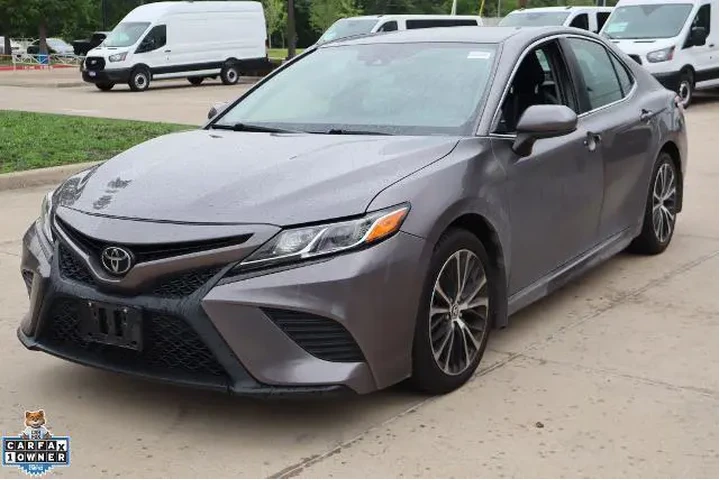 $17888 : Toyota Camry 2020 SE 4dr Sed image 7