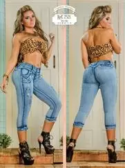 CAPRIS COLOMBIANOS FASHION image 1