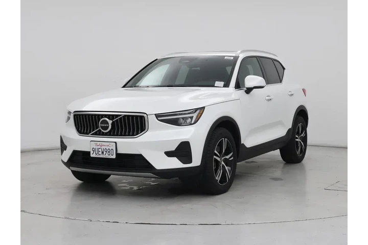 $28998 : Volvo XC40 2025 AWD B5 Core image 4
