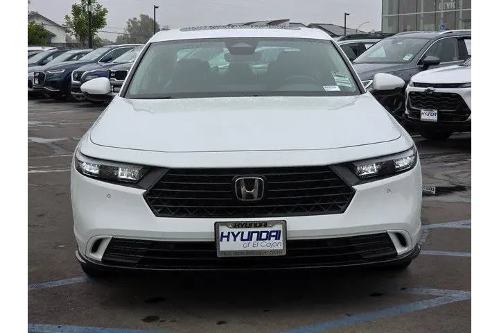 $27500 : Honda Accord Hybrid 2023 EX- image 3