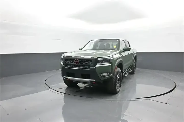 $38424 : Nissan Frontier 2025 4x4 PRO image 3