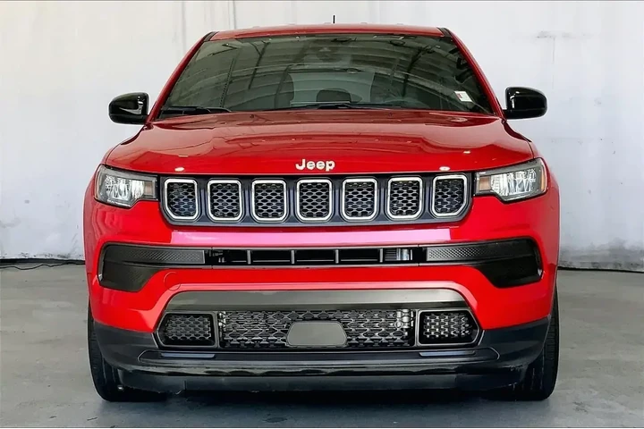 $19492 : Jeep Compass 2023 4x4 Sport image 2
