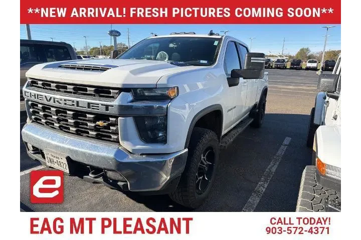 $31990 : Chevrolet Silverado 2500HD 2 image 1