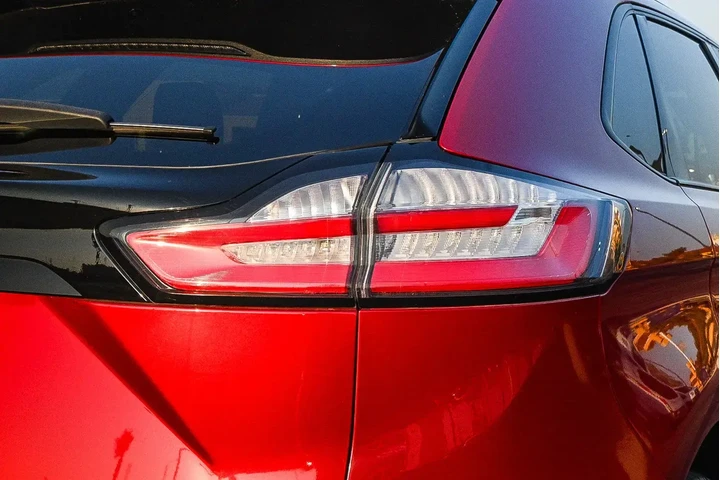 Ford Edge 2022 AWD SEL 4dr C image 9