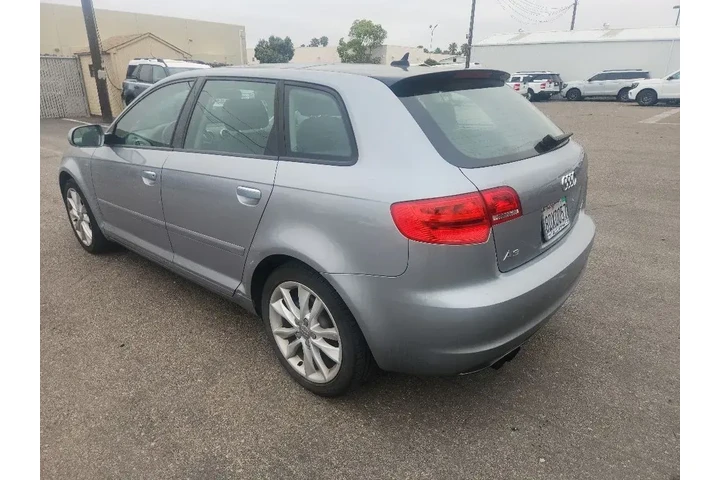 $8991 : Audi A3 2013 2.0T Premium 4d image 9