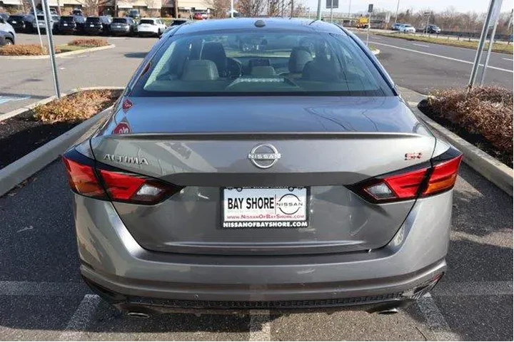 $22162 : Nissan Altima 2024 2.5 SR 4d image 6