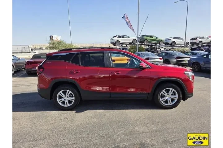 $22995 : GMC Terrain 2022 AWD SLE 4dr image 8