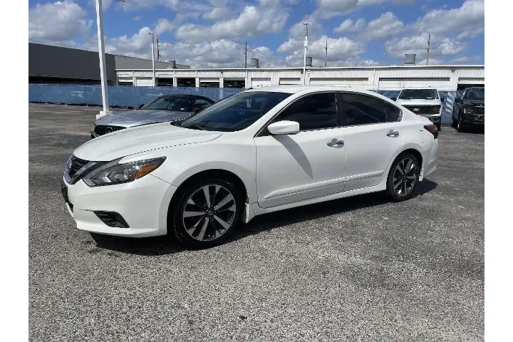 $12981 : Nissan Altima 2017 2.5 4dr S image 4