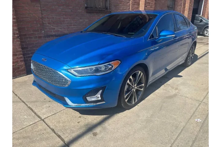 $14500 : 2020 Fusion Titanium image 1