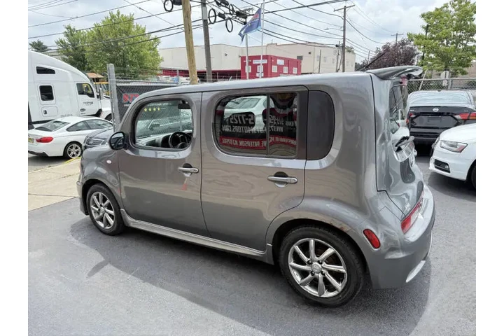 $3799 : 2009 cube Krom image 8