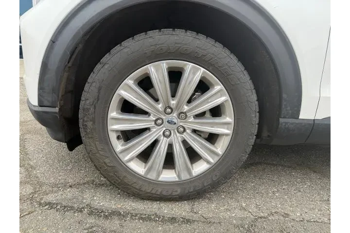 $20000 : Ford Explorer 2020 AWD Limit image 9