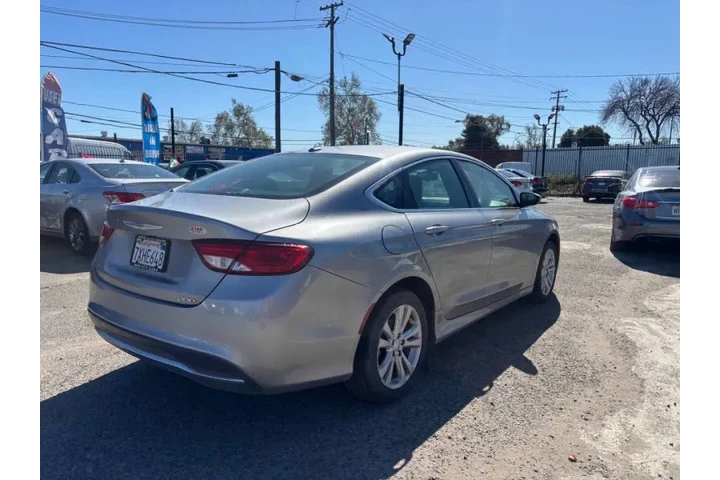 $8999 : 2015 200 Limited image 8