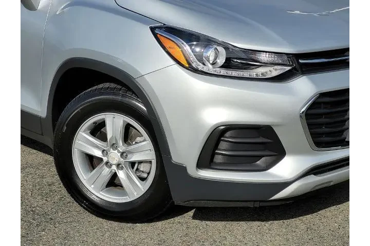 $17600 : Chevrolet Trax 2020 LT 4dr C image 9