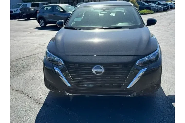 $20995 : Nissan Sentra 2025 SV 4dr Se image 3