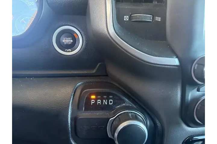 $27565 : Ram 1500 2021 4x2 Big Horn 4 image 10