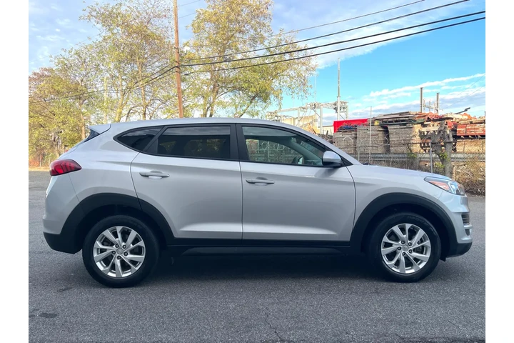 $13988 : 2021 Tucson SE AWD image 8