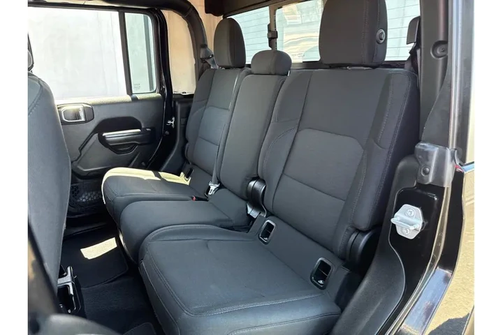 2021 Jeep Gladiator Sport S Pi image 7