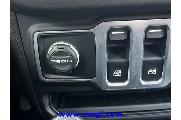 $26995 : Jeep Wrangler 2025 4x4 Sport image 10