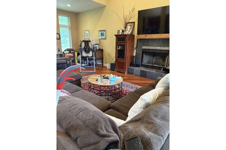 Pocahonta cleaningservices llc image 8