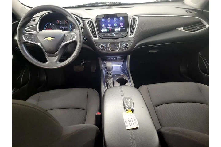 $18998 : Chevrolet Malibu 2022 LT 4dr image 9