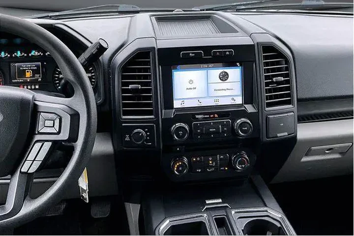 $19750 : Ford F-150 2018 4x4 XL 4dr S image 9