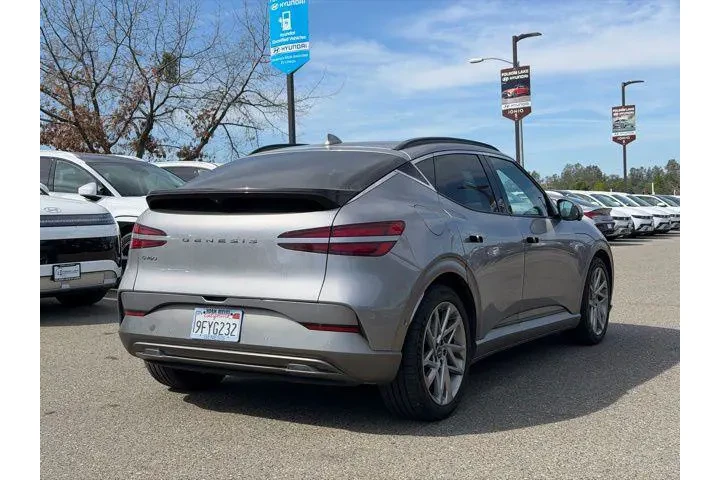 $32991 : Genesis GV60 2023 AWD Advanc image 7
