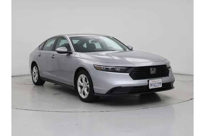 $25998 : Honda Accord 2023 LX 4dr Sed image 1