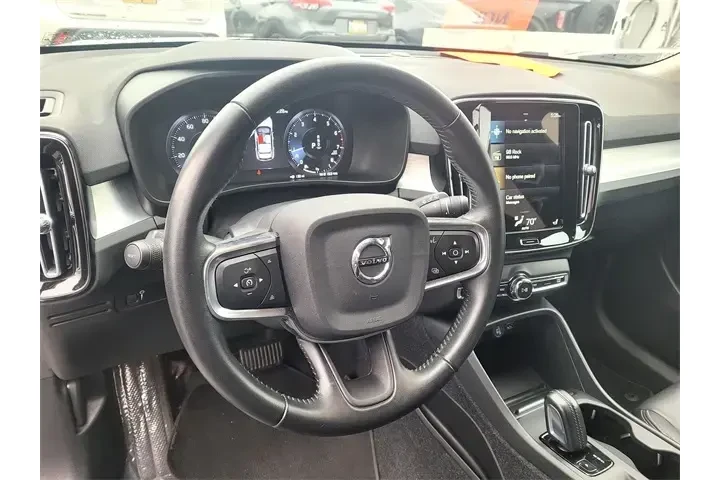 $18888 : Volvo XC40 2021 AWD T5 Momen image 9