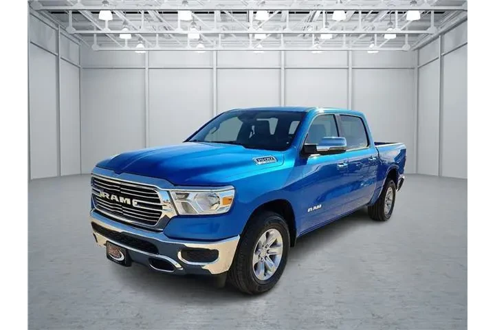 $35995 : Ram 1500 2023 4x4 Laramie 4d image 1
