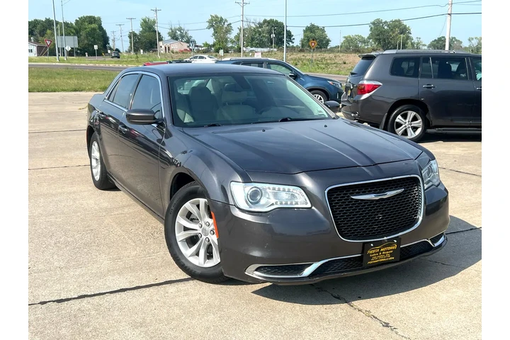$7999 : 2015 300 Limited RWD image 7
