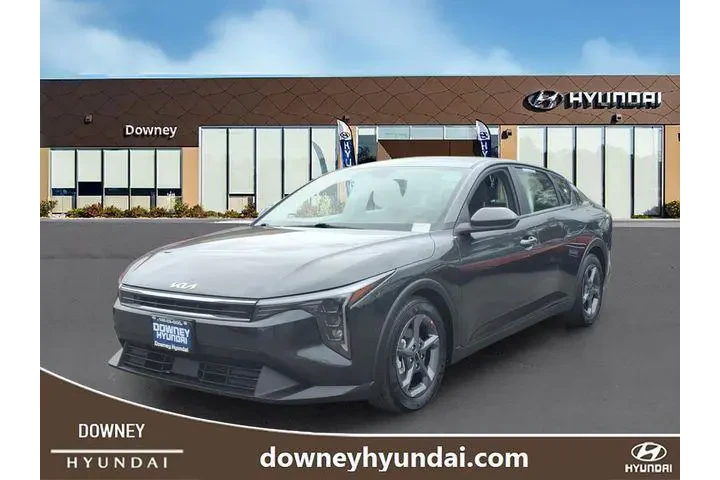 $21815 : Kia K4 2025 LXS 4dr Sedan image 1