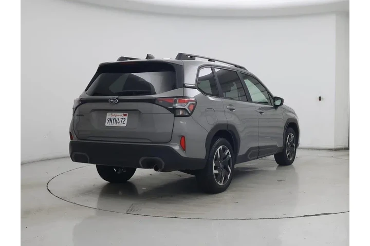 $31998 : Subaru Forester 2025 AWD Lim image 8