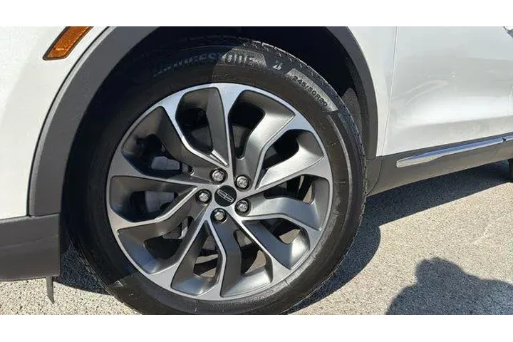 $34272 : Lincoln Nautilus 2022 Reserv image 9