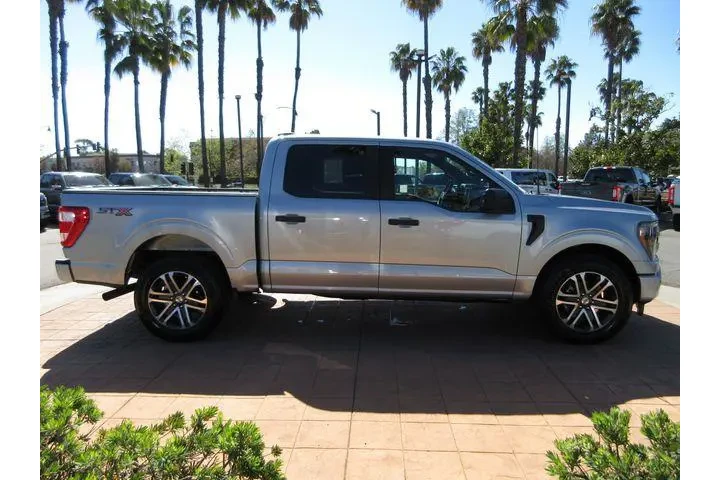 $35999 : Ford F-150 2023 4x2 XLT 4dr image 5