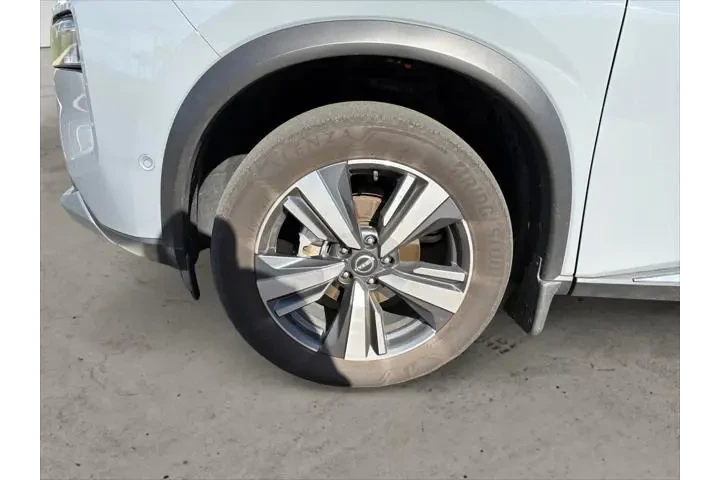 $28916 : Nissan Rogue 2023 AWD Platin image 9