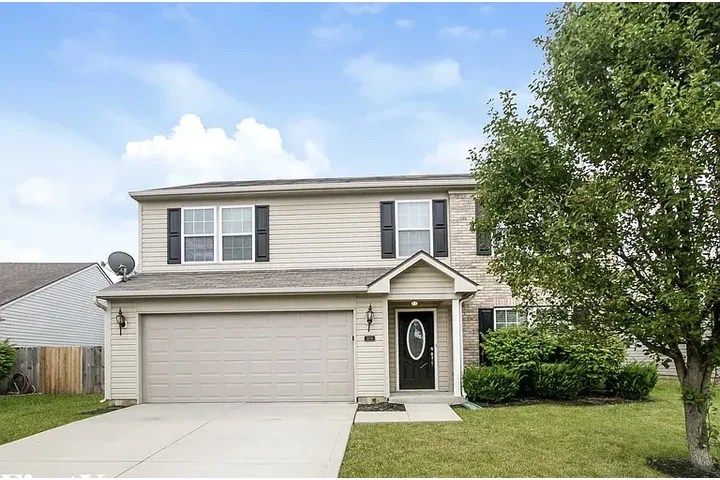 $1700 : HOUSE FOR RENT IN INDIANAPOLIS image 1