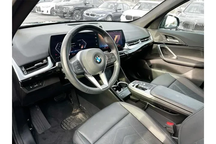 $25500 : BMW X1 2023 AWD xDrive28i 4d image 9