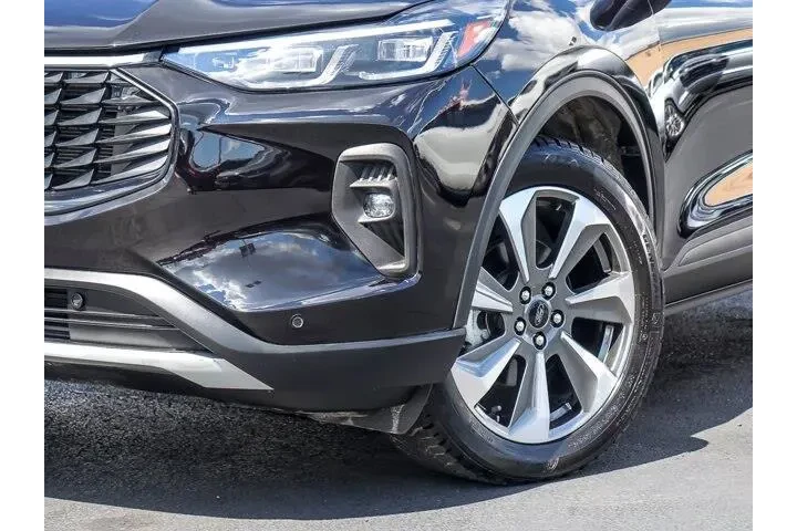 $31880 : Ford Escape 2024 AWD Platinu image 3