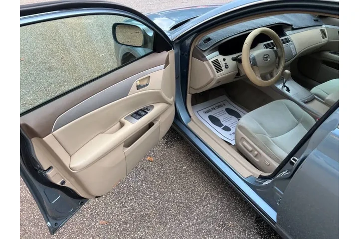 $6999 : 2008 Avalon XLS image 10