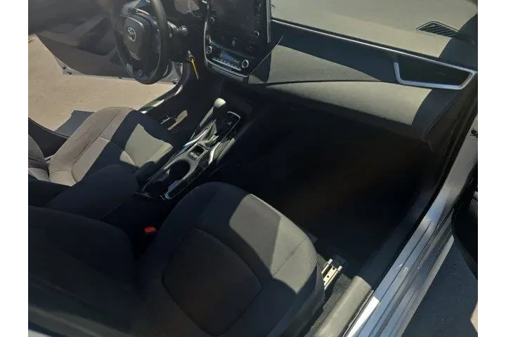$19995 : Toyota Corolla 2021 LE 4dr S image 9