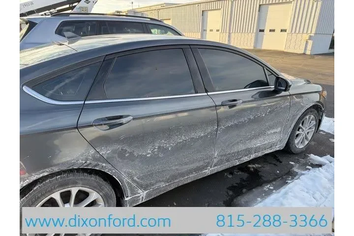 $14972 : Ford Fusion Hybrid 2019 SE 4 image 6