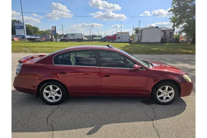 $3500 : 2006 Altima 2.5 S image 5